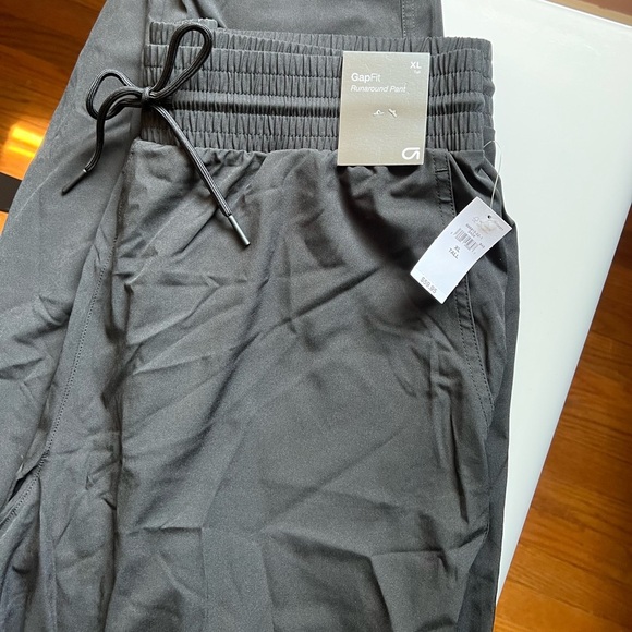 NWT GapFit High Rise Runaround Pant XL TALL - Picture 2 of 3